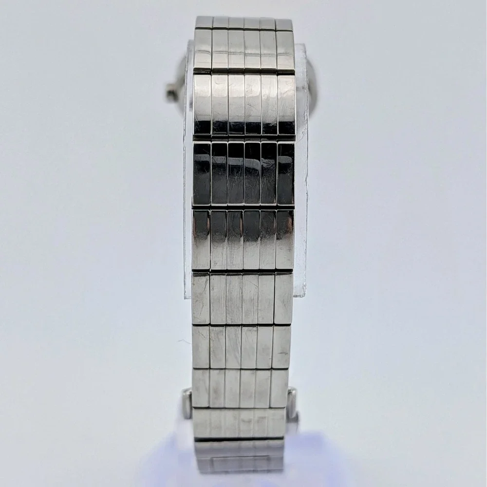 Citizen Eco-Drive Silhouette  Women's Swarovski Bezel Watch B023-59874 6.75
